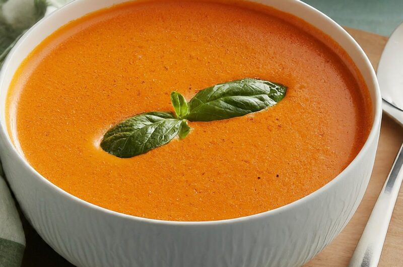 Tomato Basil Soup - A Bowl of Liquid Comfort